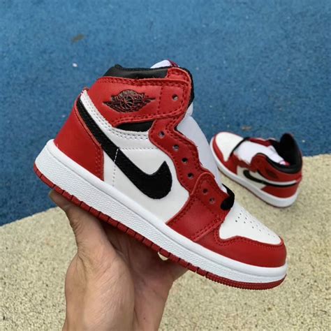 nike air jordan 1 kinderen|kids jordan 1 shoes.